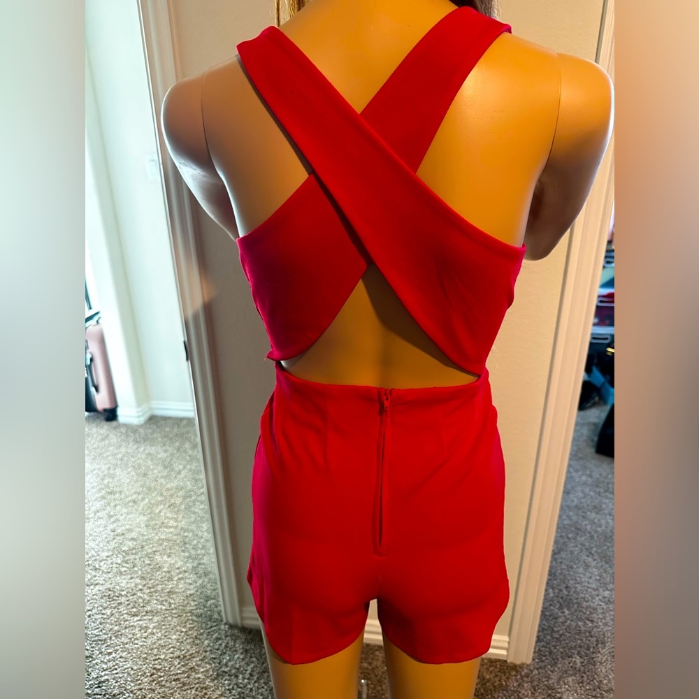 short red jumpsuit♥️